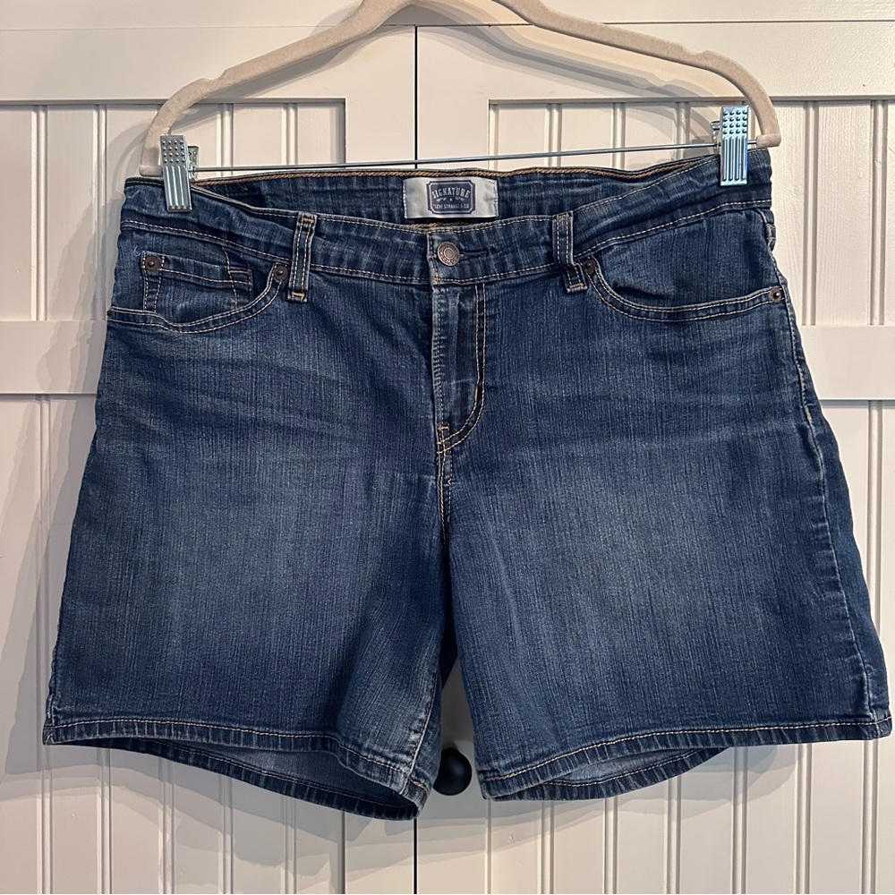 Signature by Levi Strauss & Co. Women's Denim Shorts - Size 10